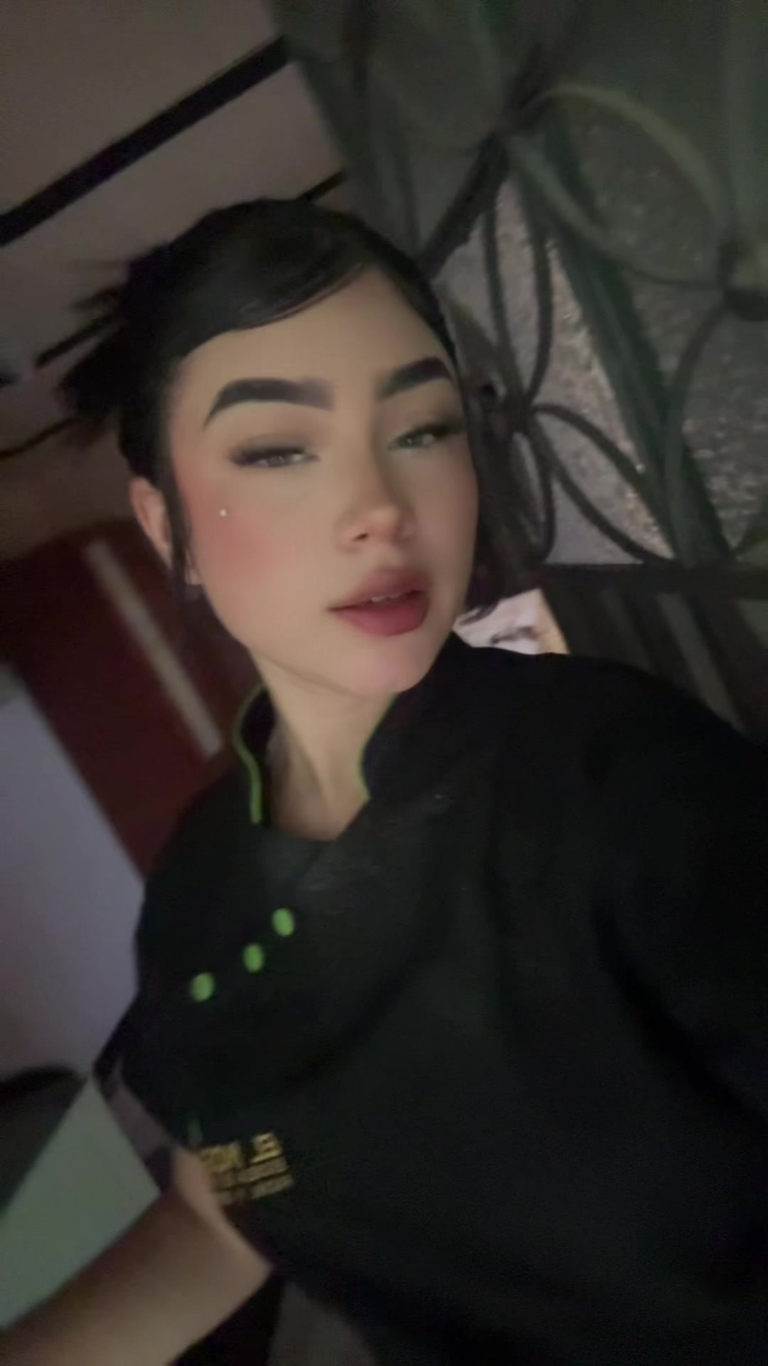 @Luu.