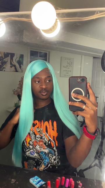 @Darkskinkenn