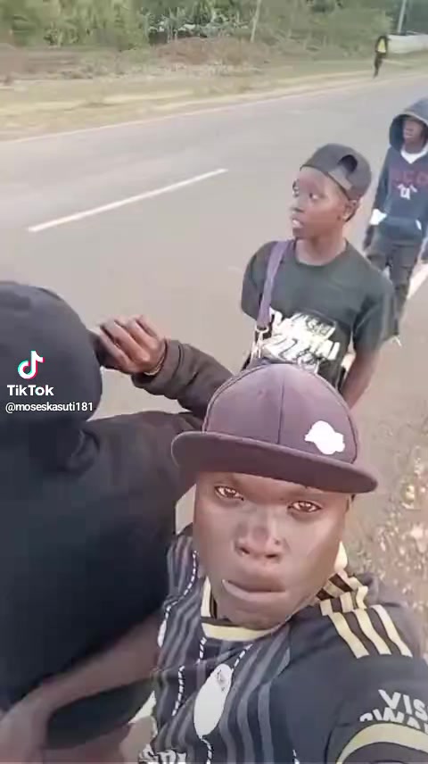 @kkkk