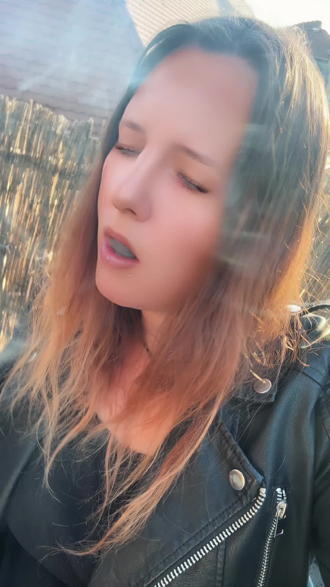 @🔥𝓑𝓪𝓫𝔂𝓰𝓲𝓻𝓵🔥