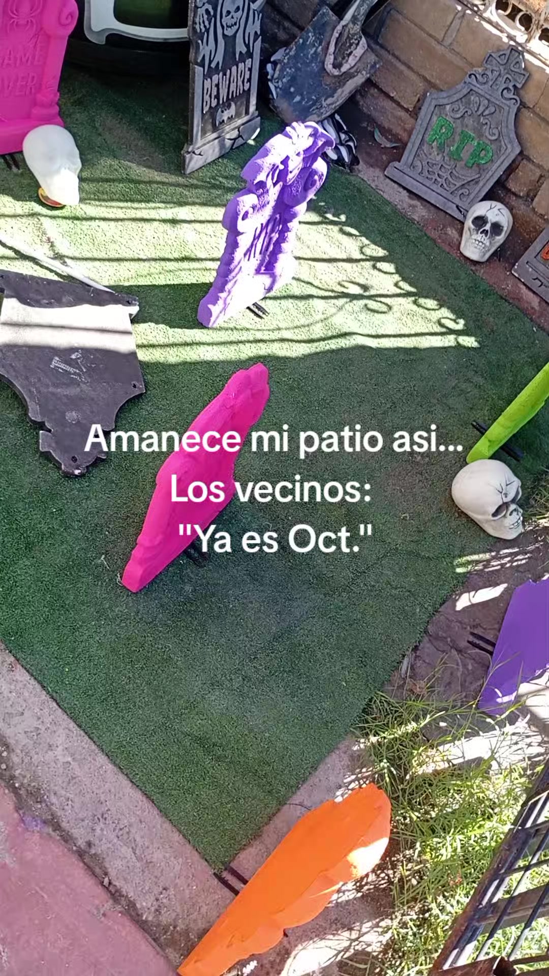 @Is a Genia