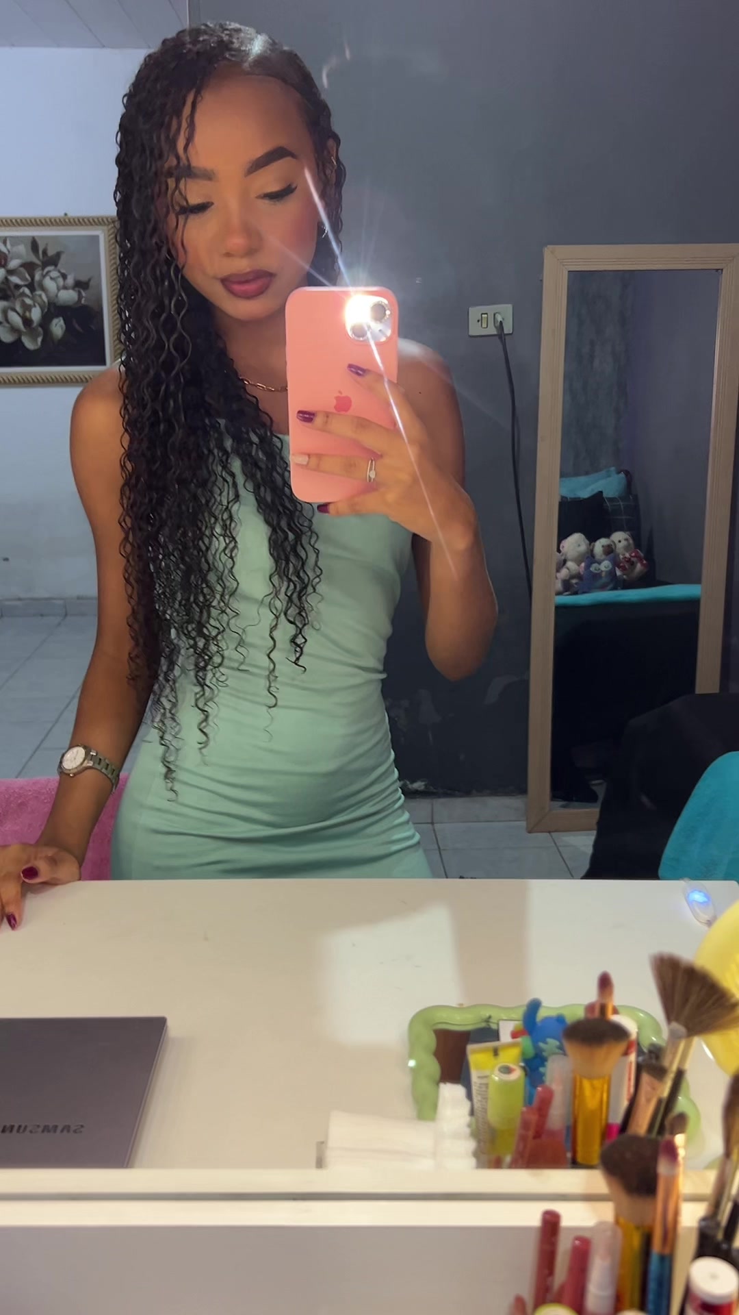 @x_clara4