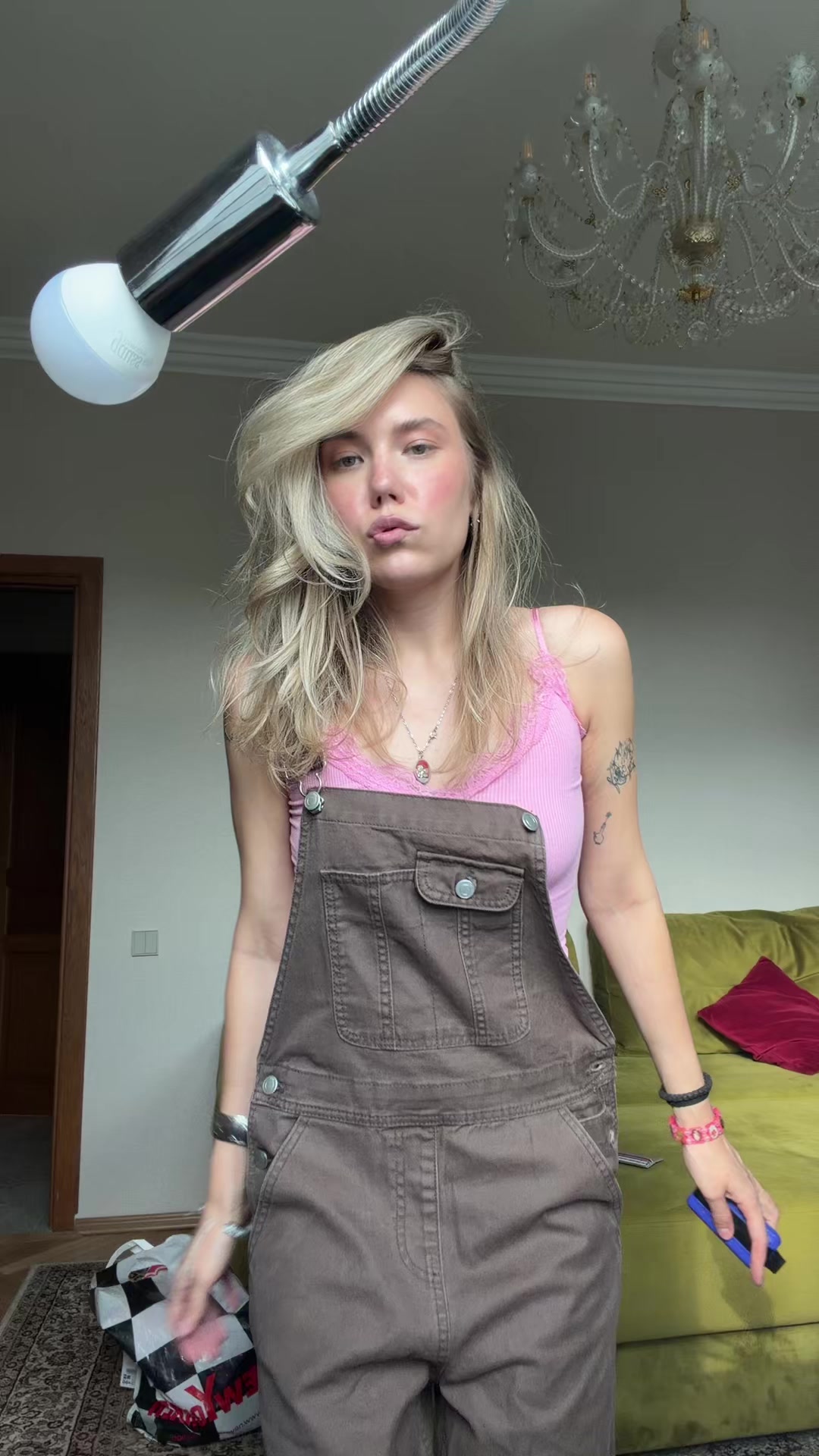 @алексис