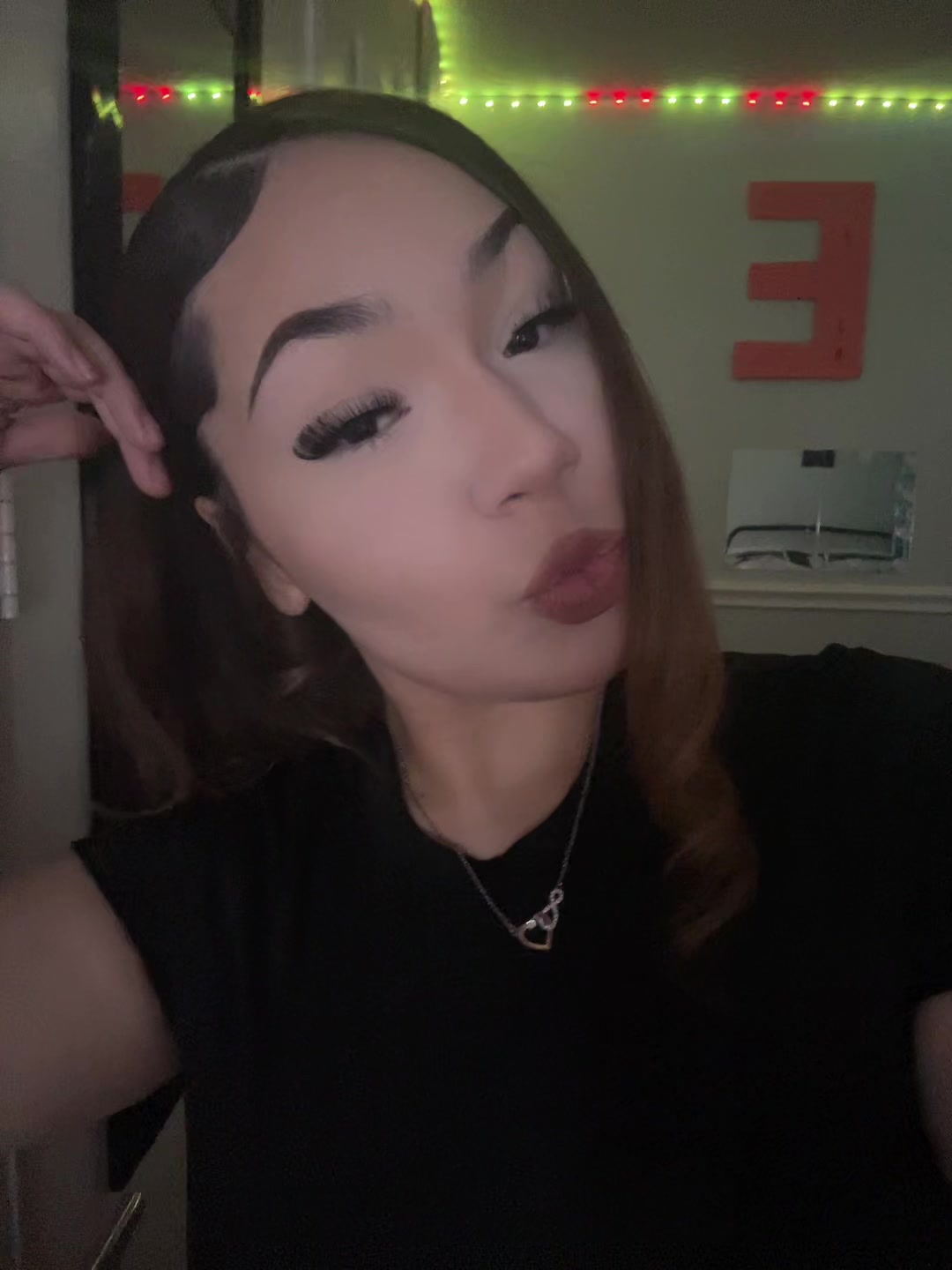 @ellamfwella