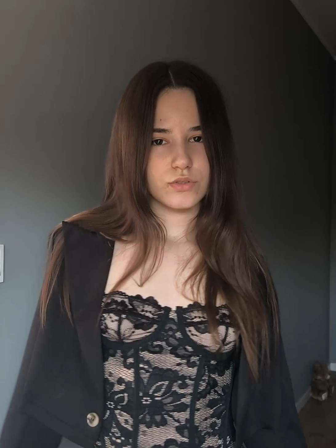 @aniix 🖤