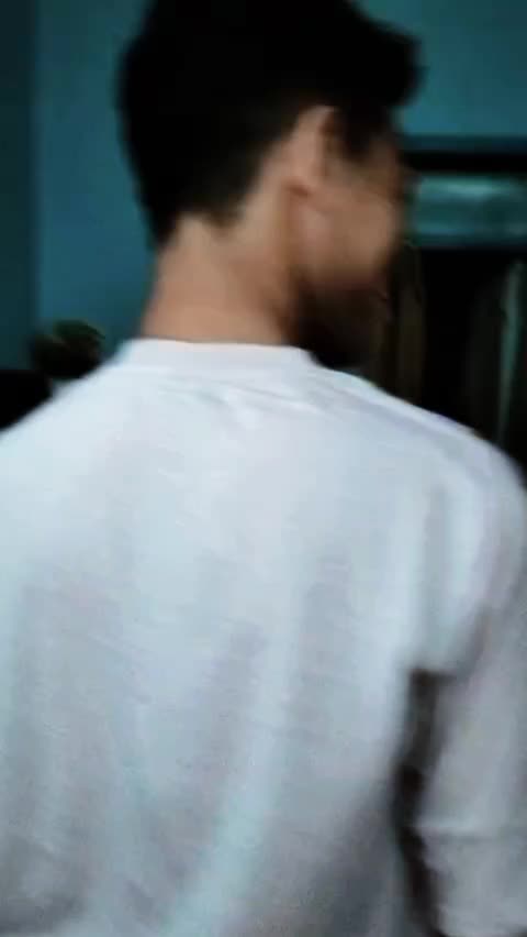 @Hii_ghita