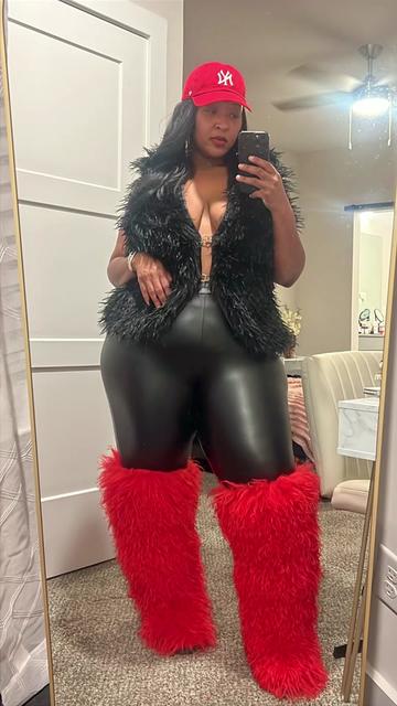 @RellaXO