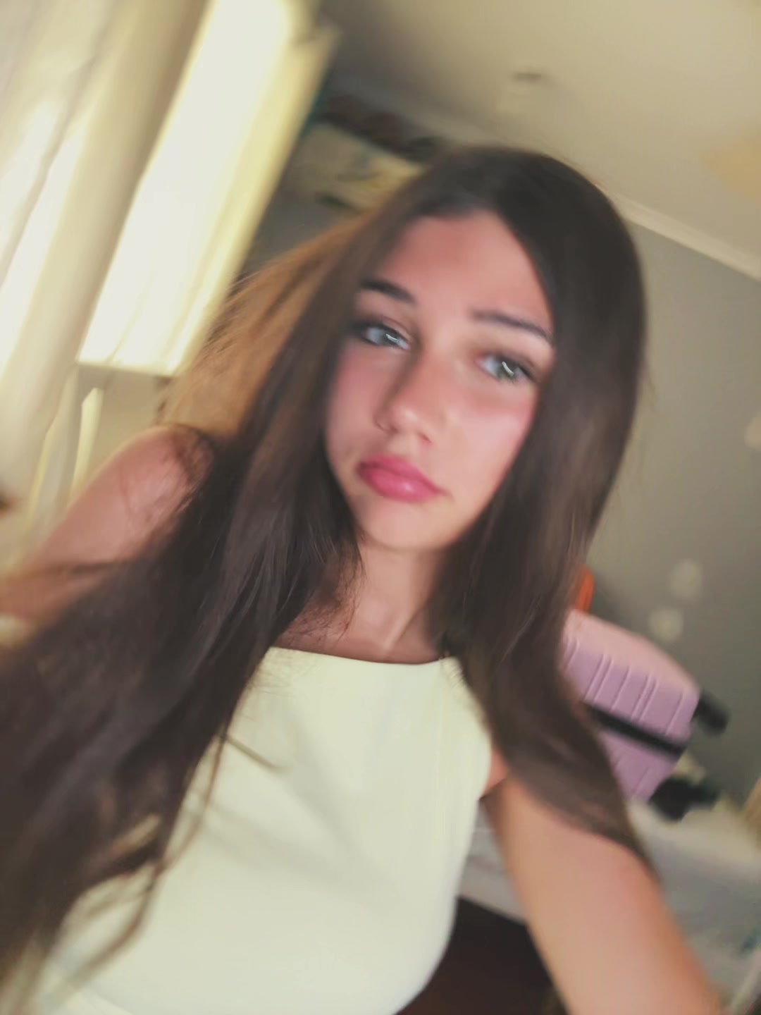 @🦦