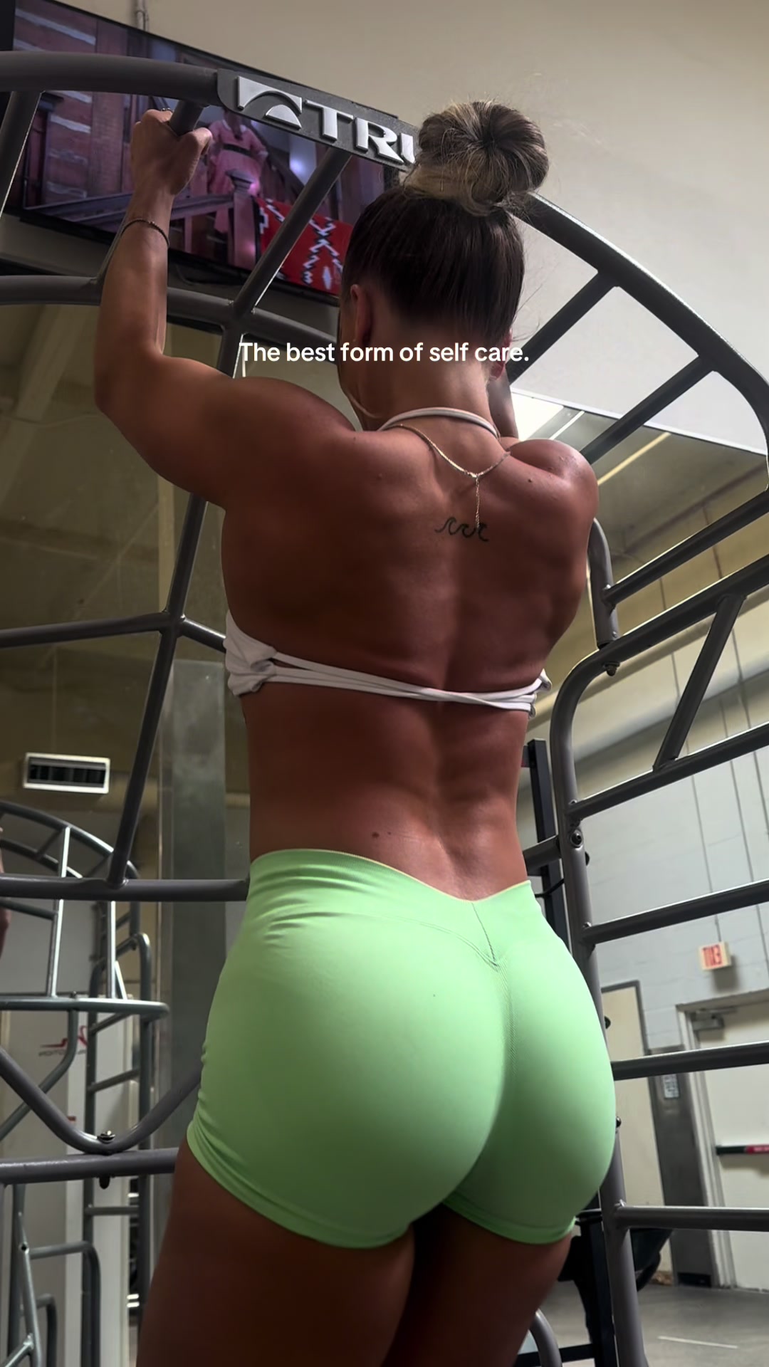 @fitkayla28