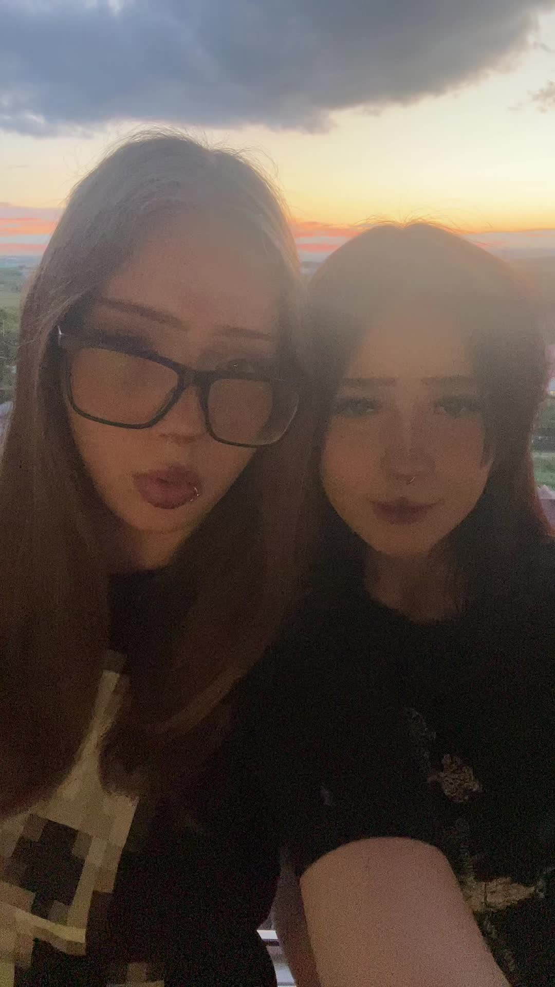 @варя