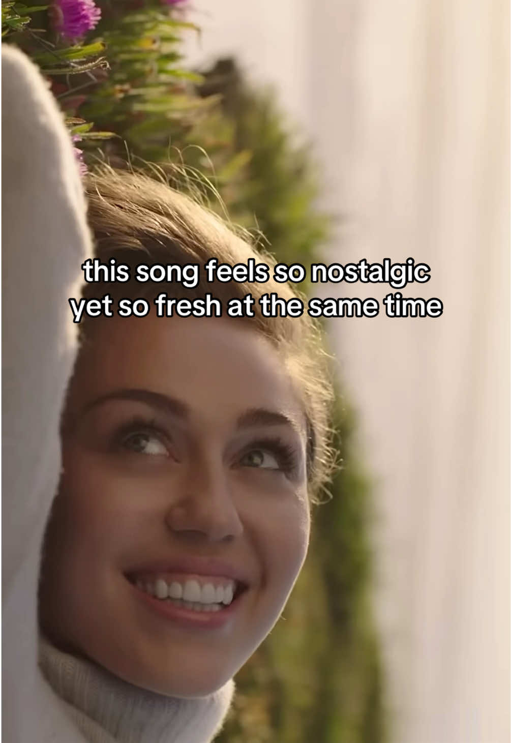 @Miley Cyrus Fan Page