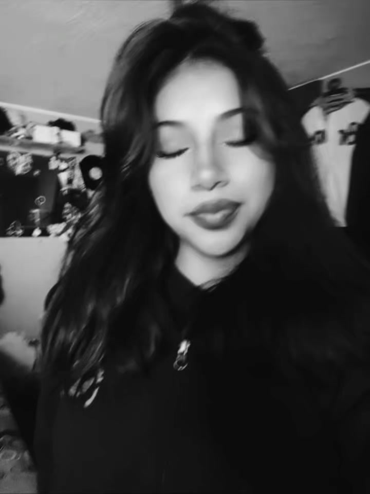 @𝓗𝓪𝔂𝓭𝓮𝓮 𝓢𝓪𝓻𝓲𝓲𝓼