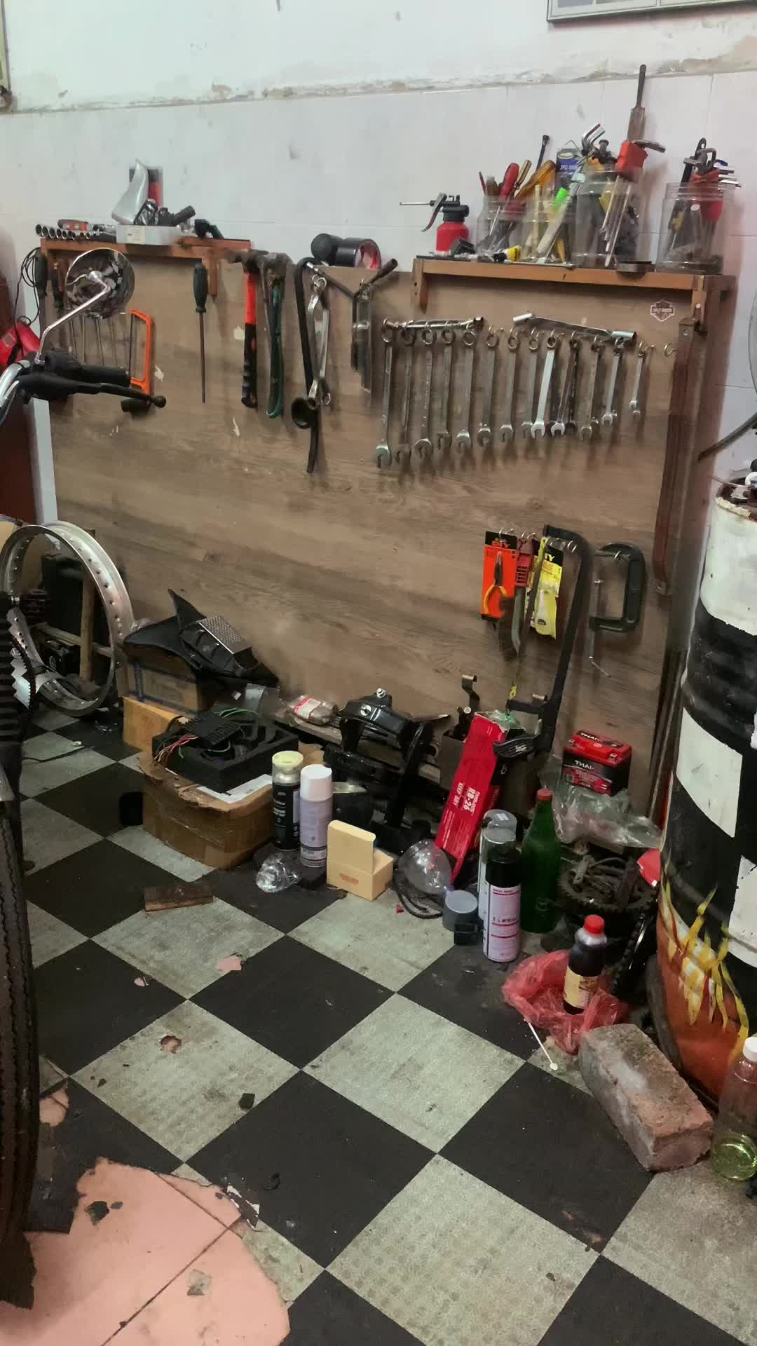 @SuisMotorcycles