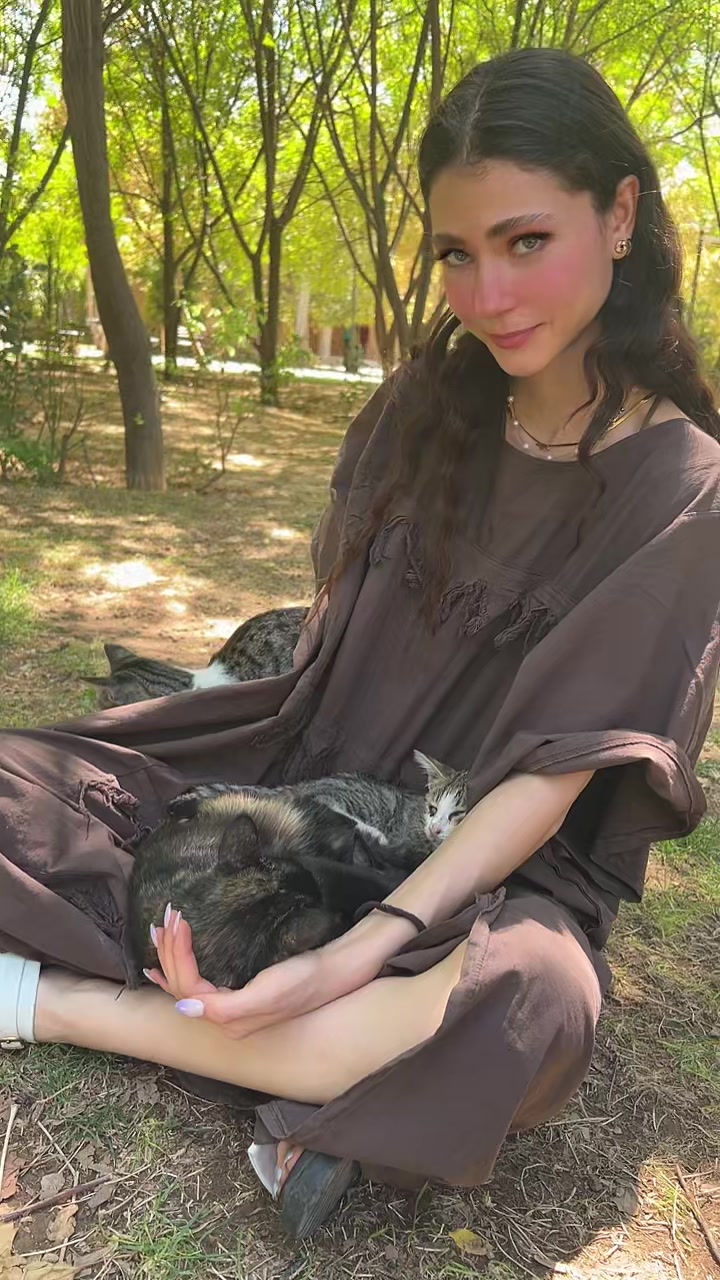 @sarahasanpour