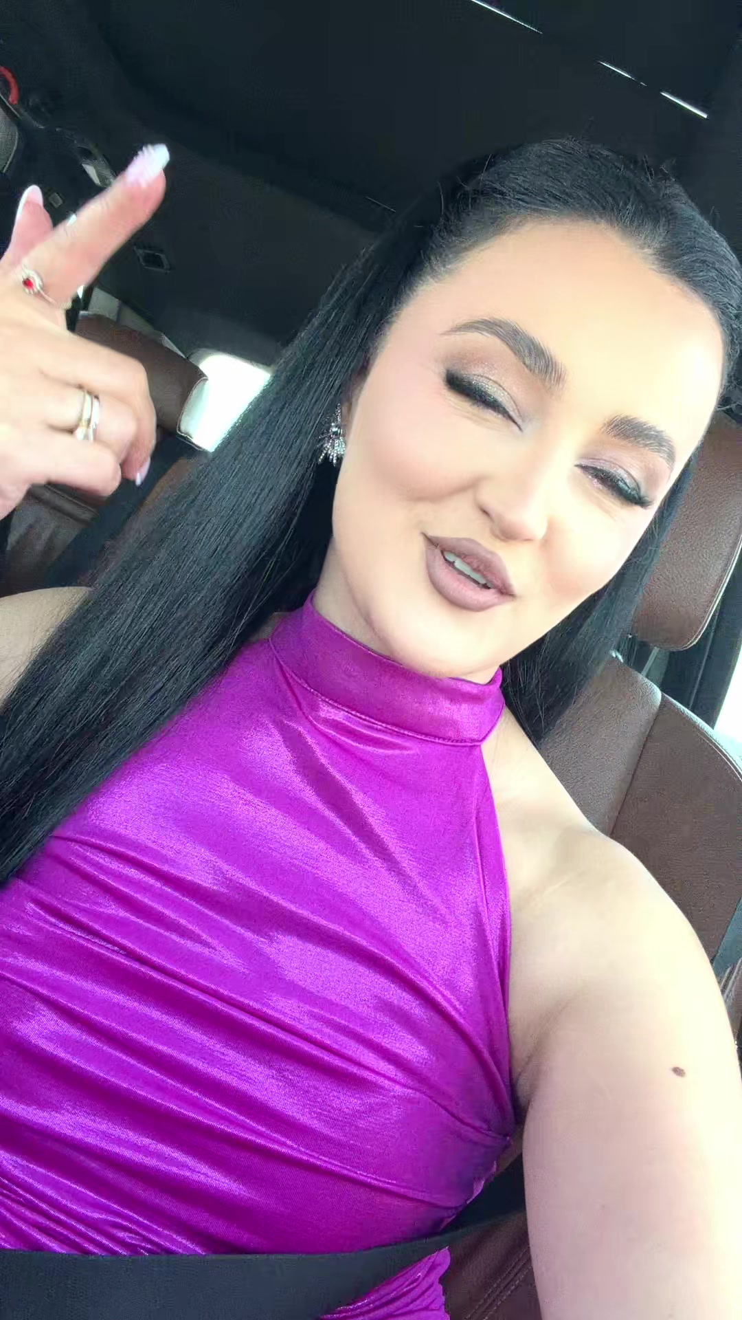 @anxhelinasufaj