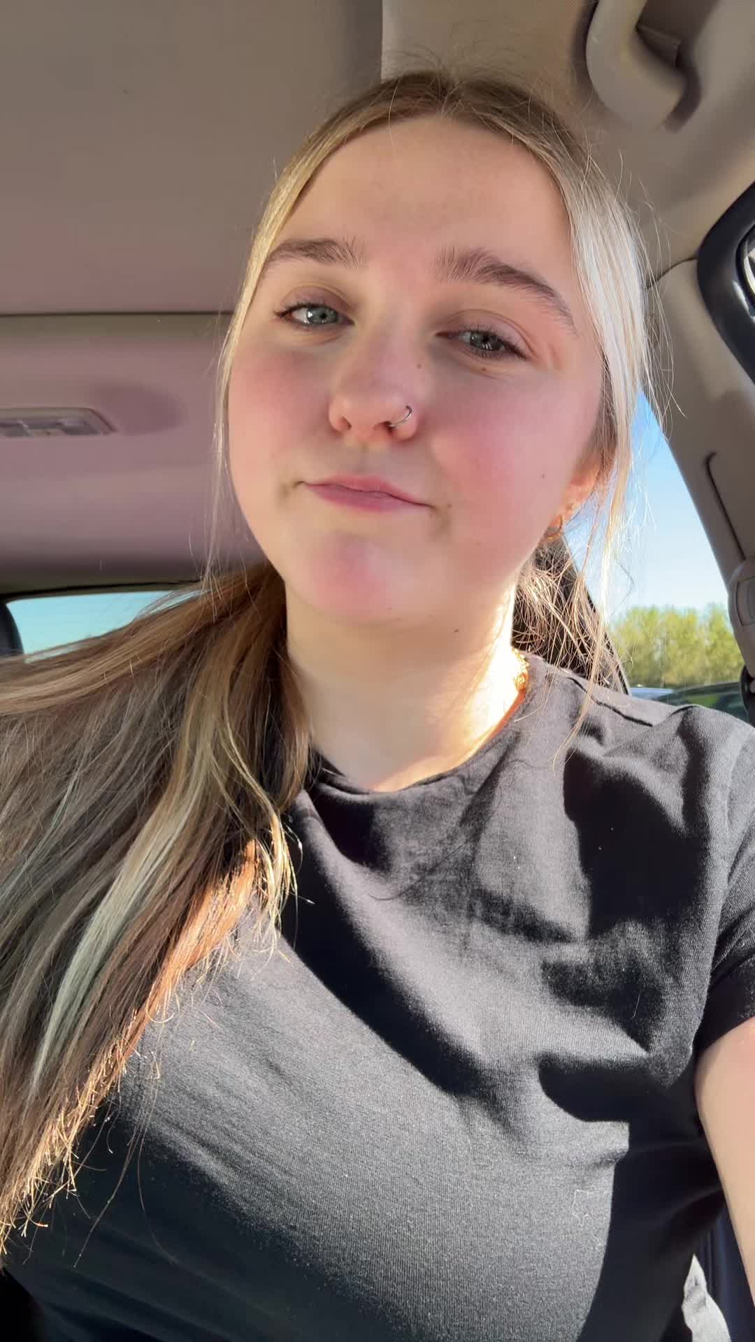 @Laney🖤ﾒ𝟶