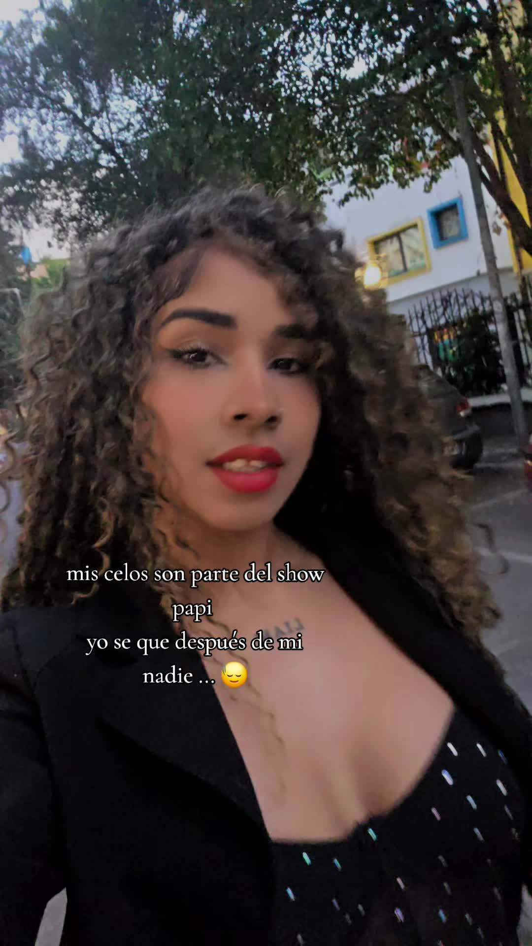 @lilibombom