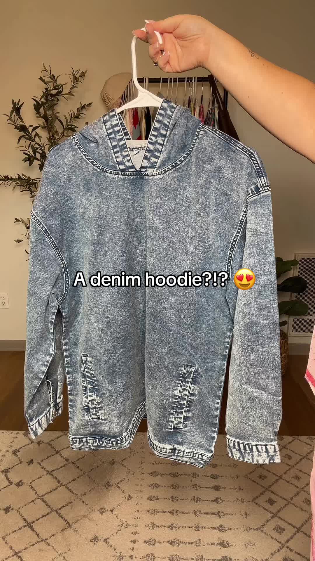 @Carlyn🩷🤟🏻 TTS Mom Fashion