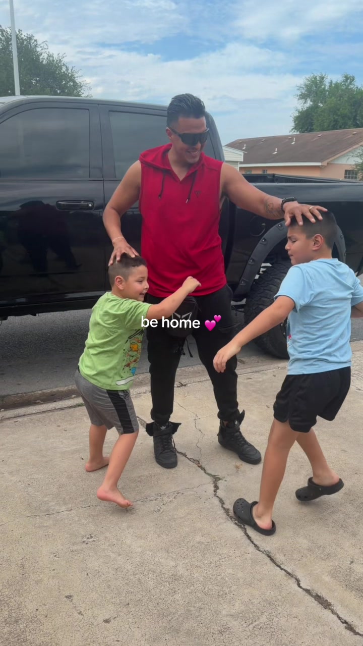 @Sam&TheFam