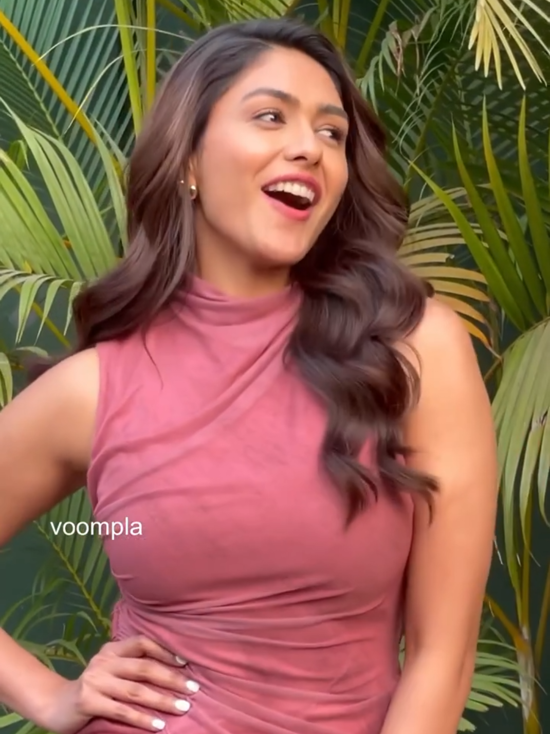 @Mrunal Cuteness 💋💗