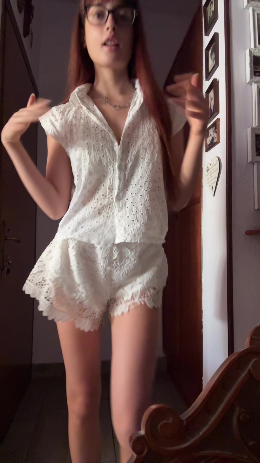 @anna