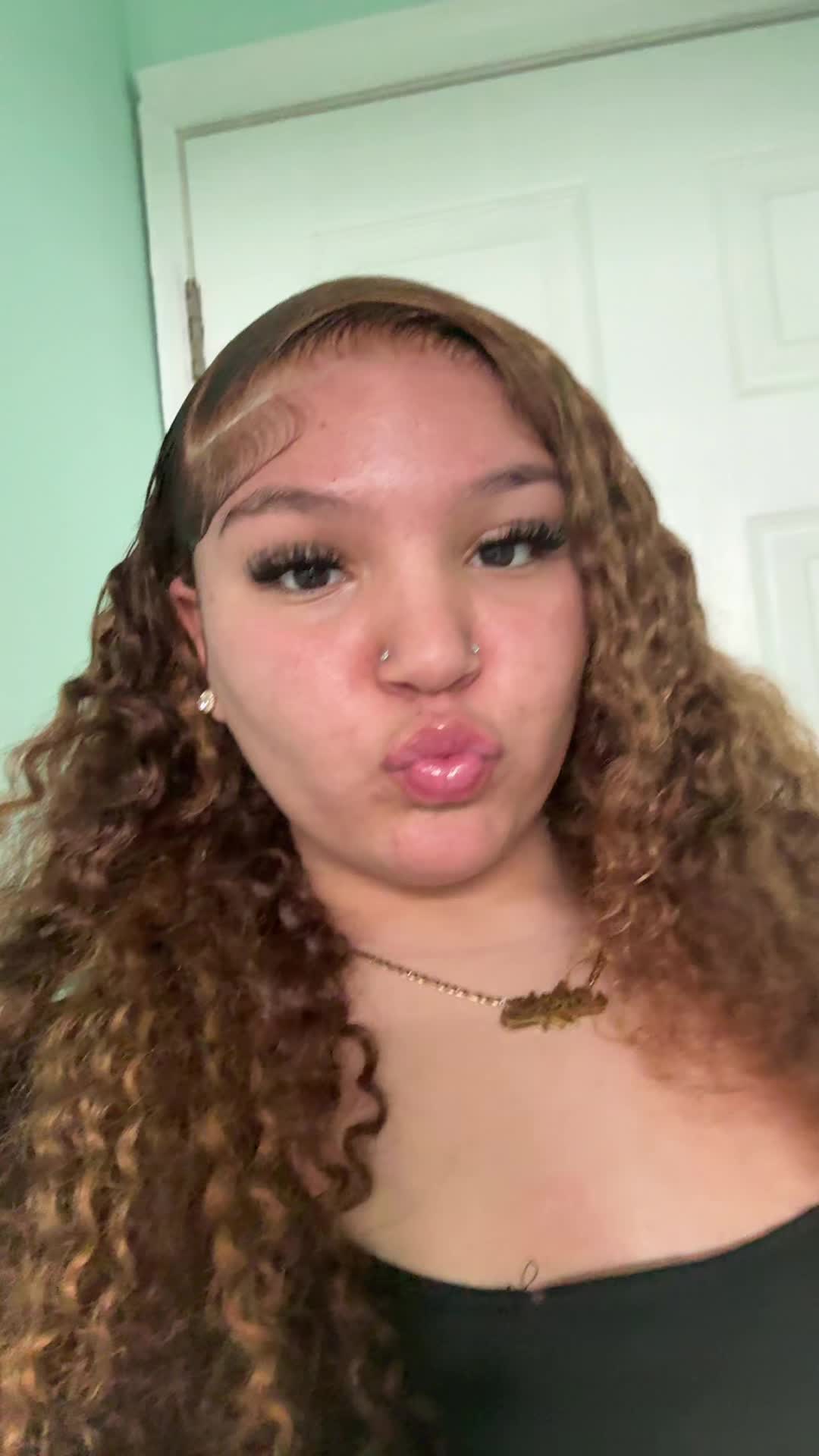 @olivia