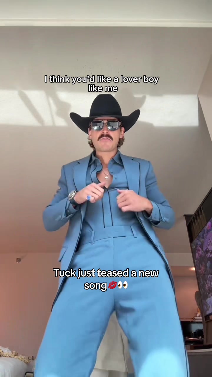 @tuckerlations