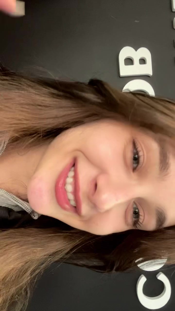 @Camilla_02_03