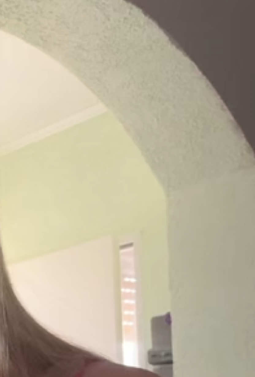 @𝓔𝓶𝓲𝓵𝔂 丰 ྀིྀི