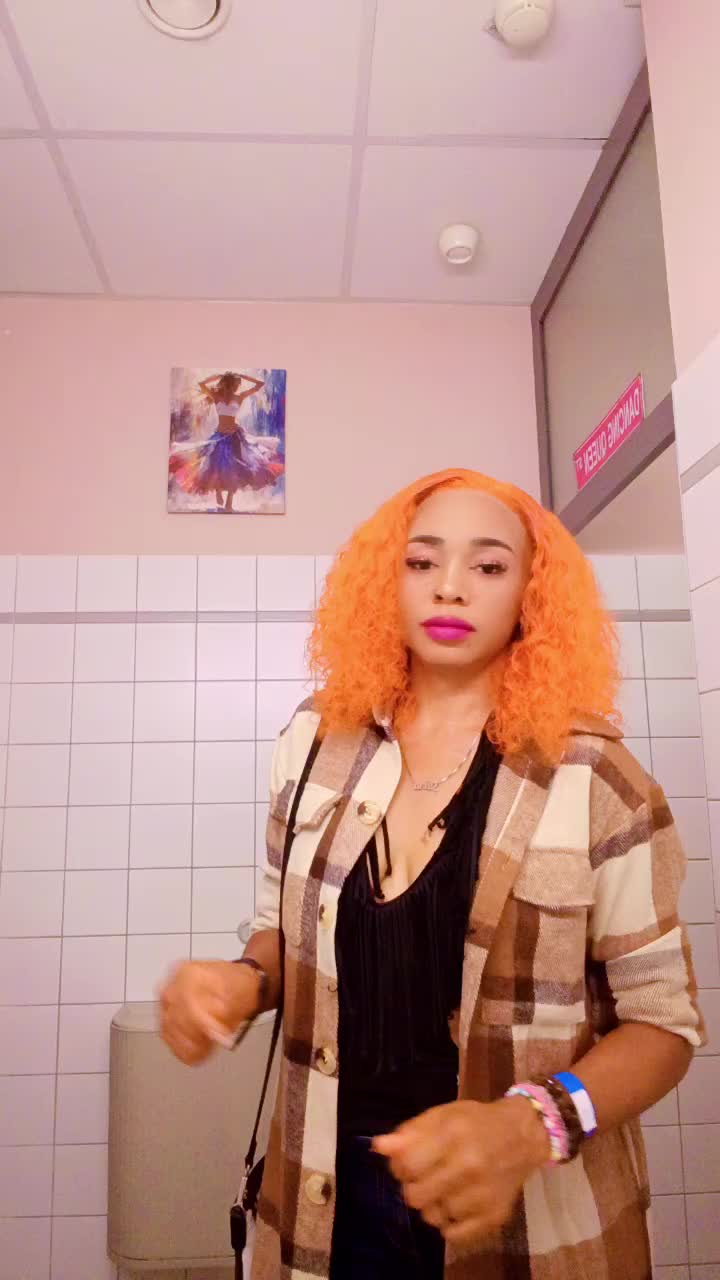 @Silvia