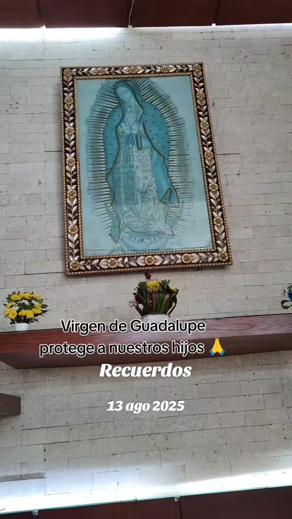 @Lupita V&eacute;lez &uacute;nica