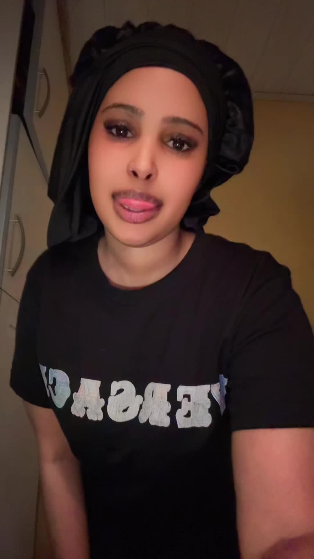 @Idil-abdirashid🦋🙋🏻&zwj;♀️
