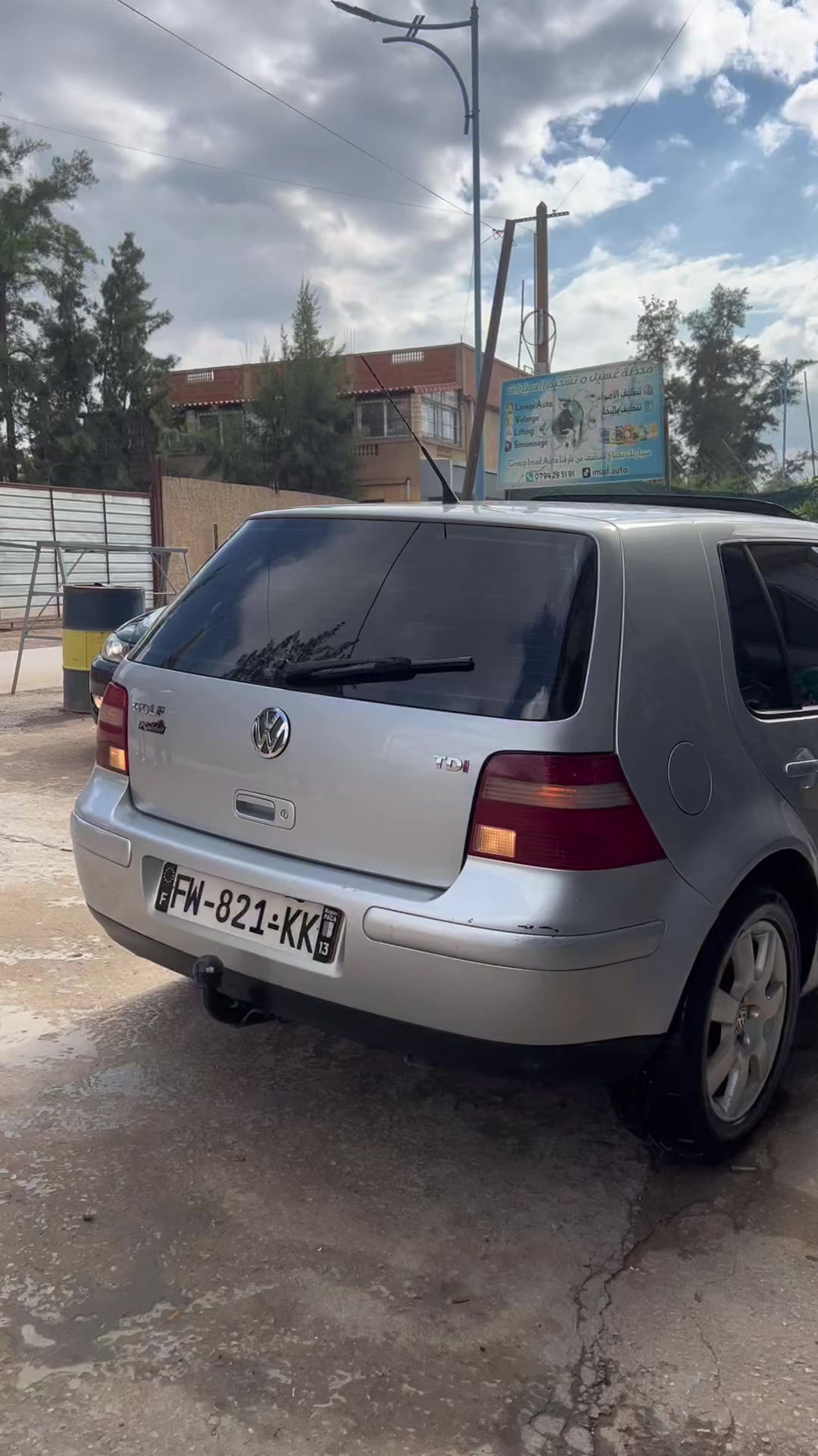 @&Iuml;M&aacute;d auto
