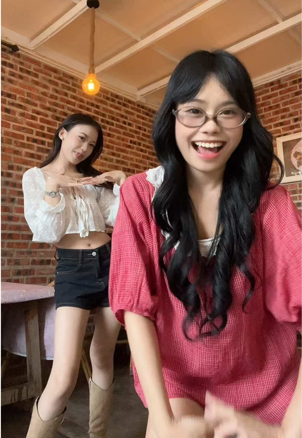 @Phonethipp.