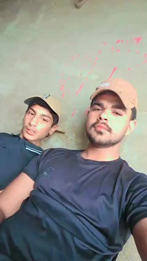 @SADA bahar 🖤❤️😊