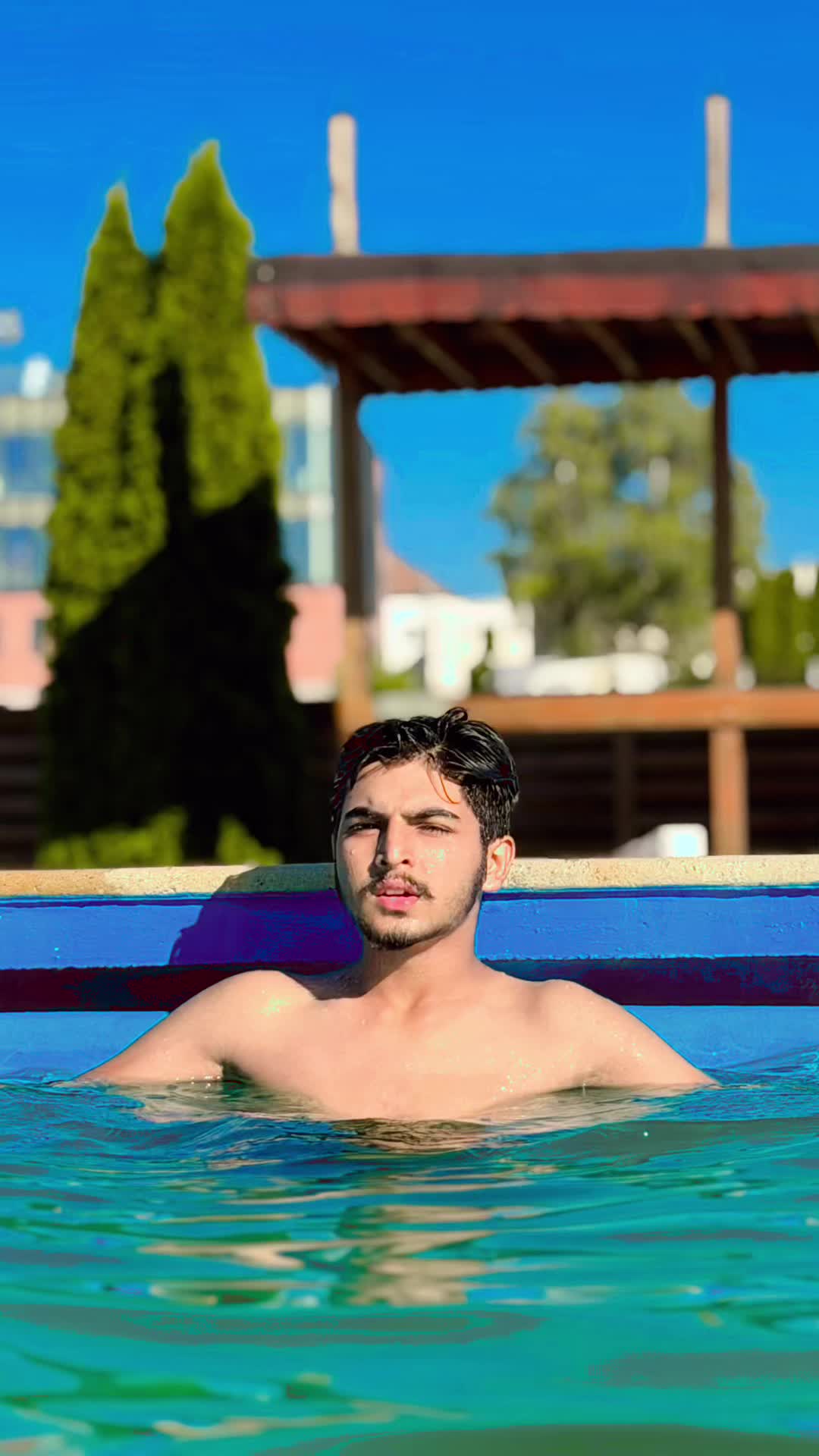@F A I Z I+33🇵🇰🇫🇷