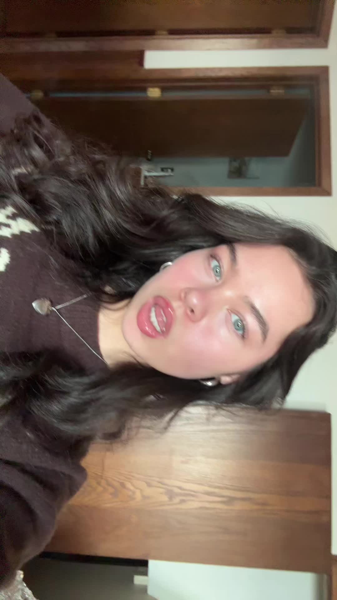 @Kitten
