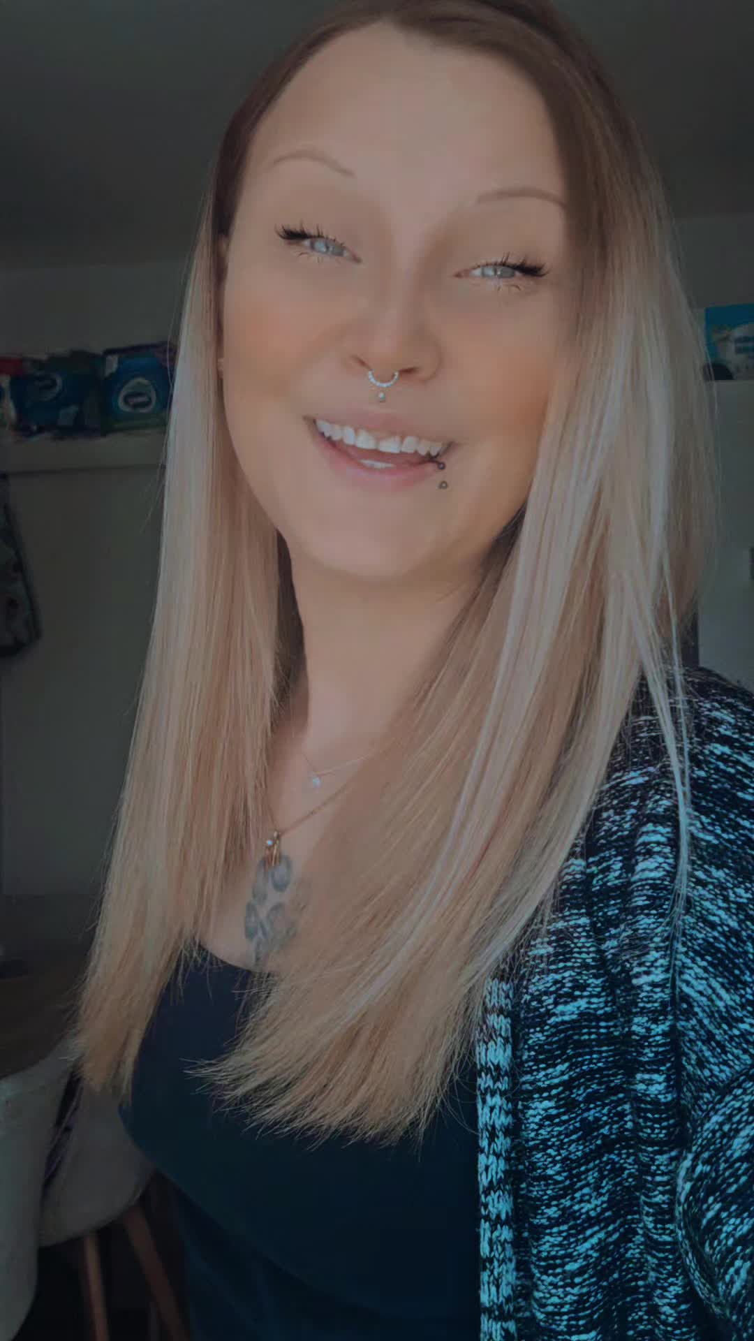 @Melissa 🦋⃤