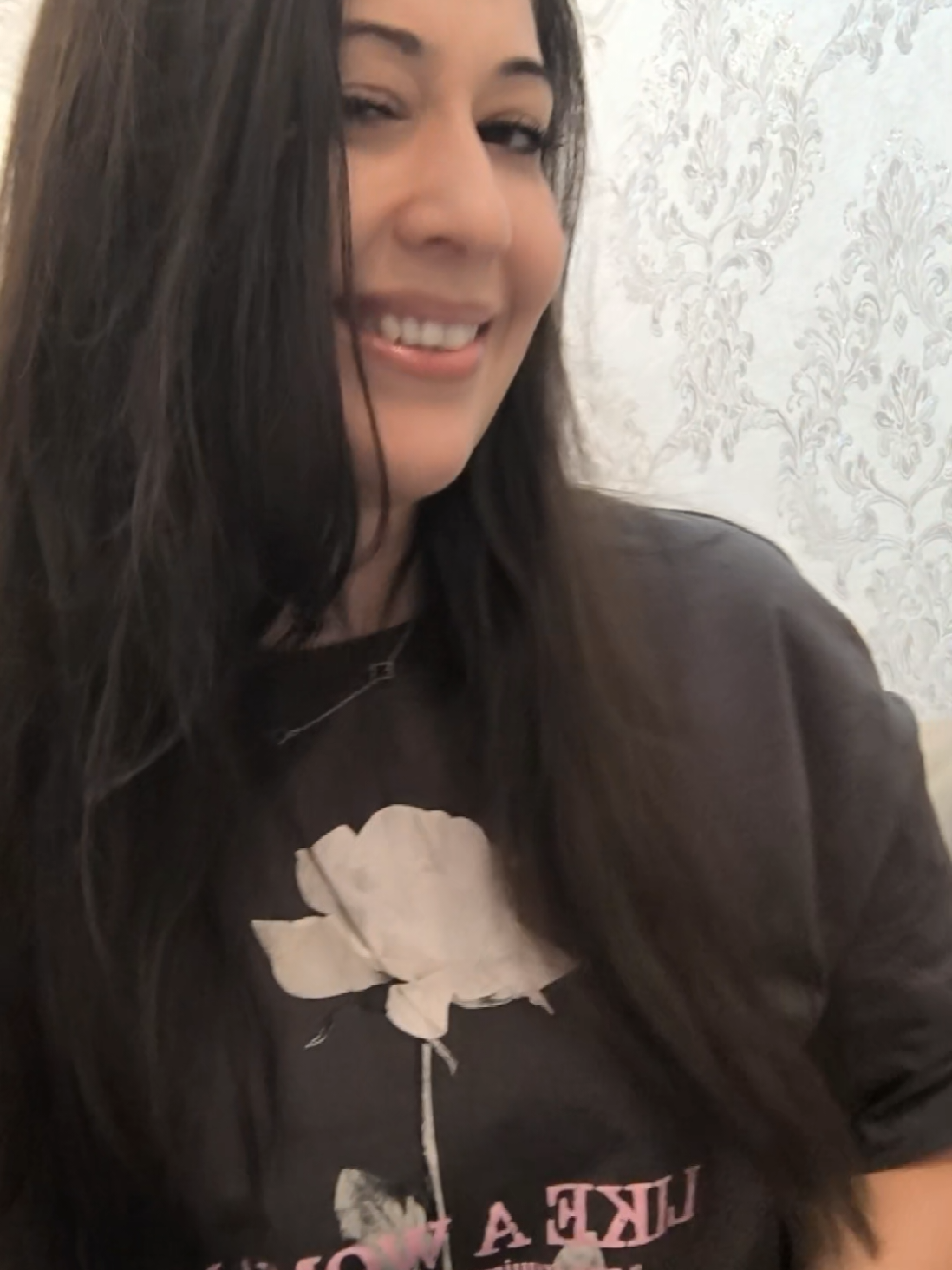 @Мехри