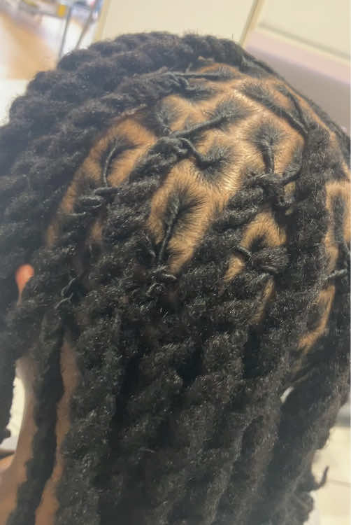 @Hairbykham