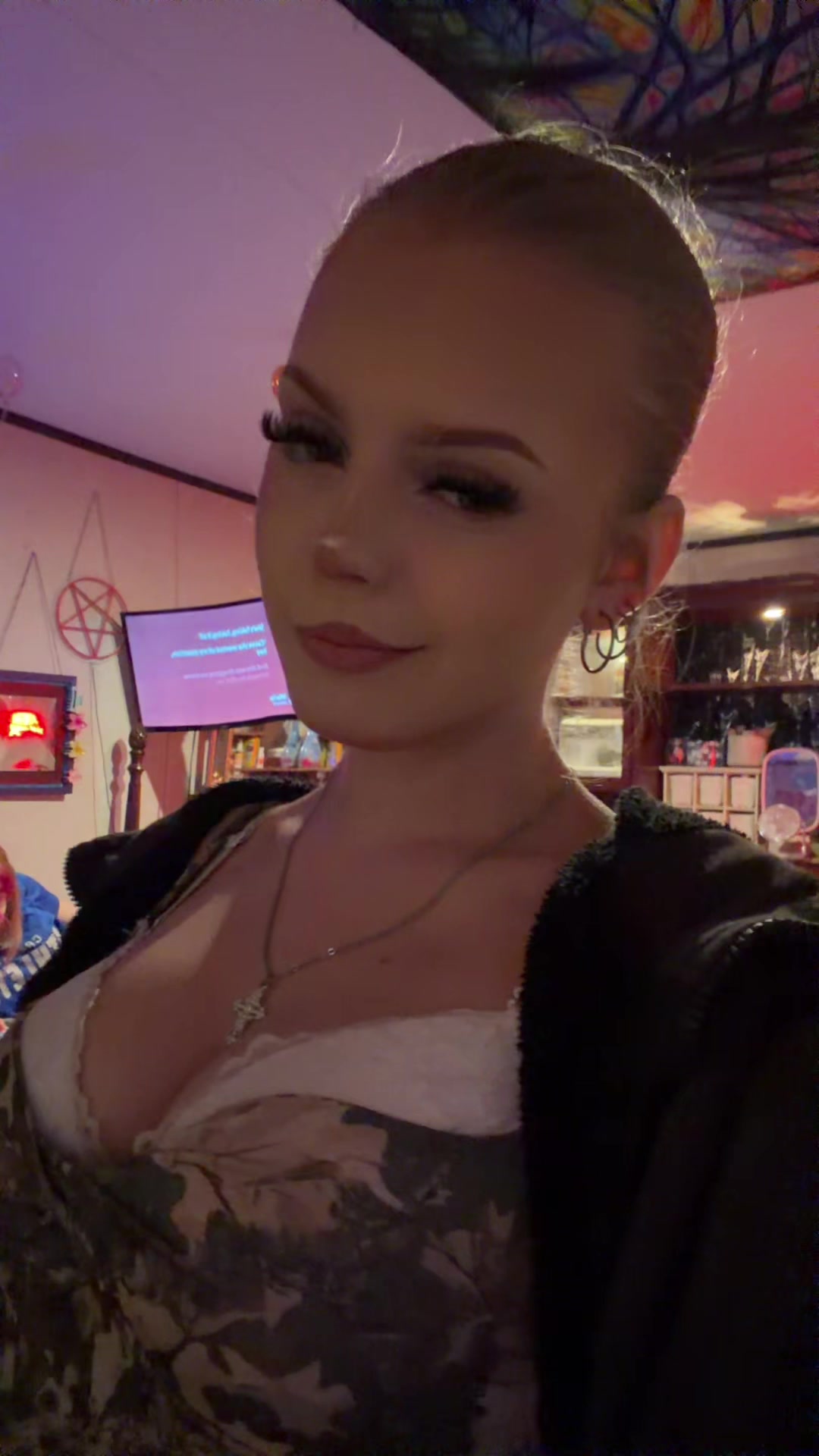 @eyeiris23