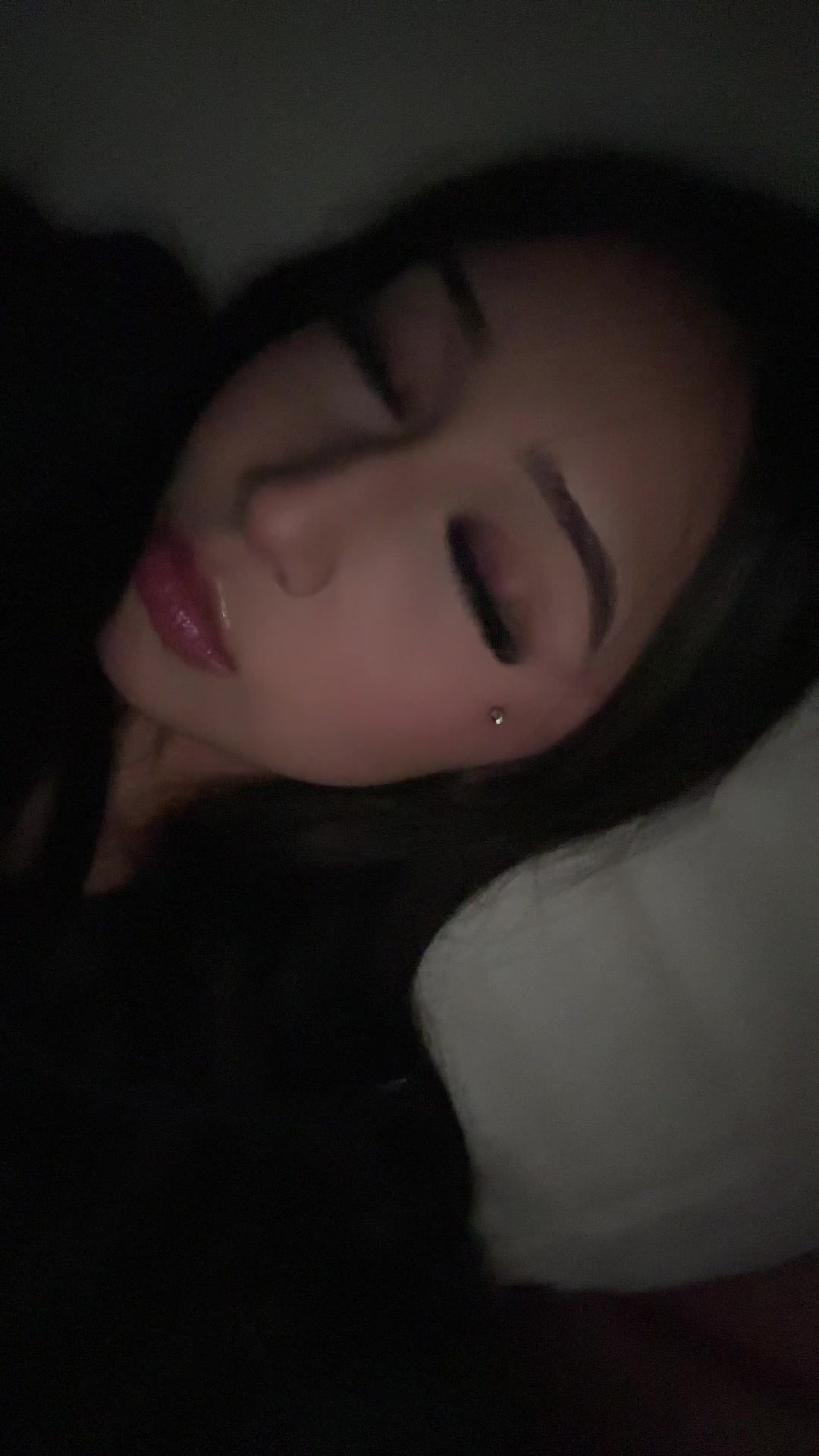 @️