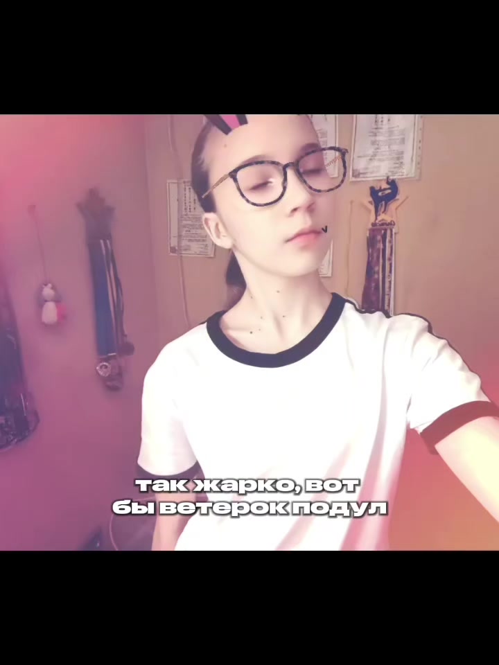 @𝓥𝓮𝓵𝓸𝒻𝓵𝓮𝓍