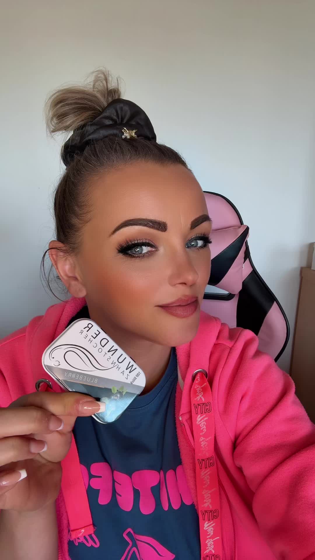 @Gwiazda