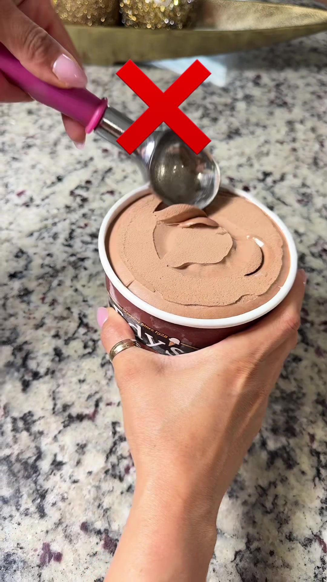 @𝑩𝒆𝒓𝒕𝒉𝒊𝒄𝒂14