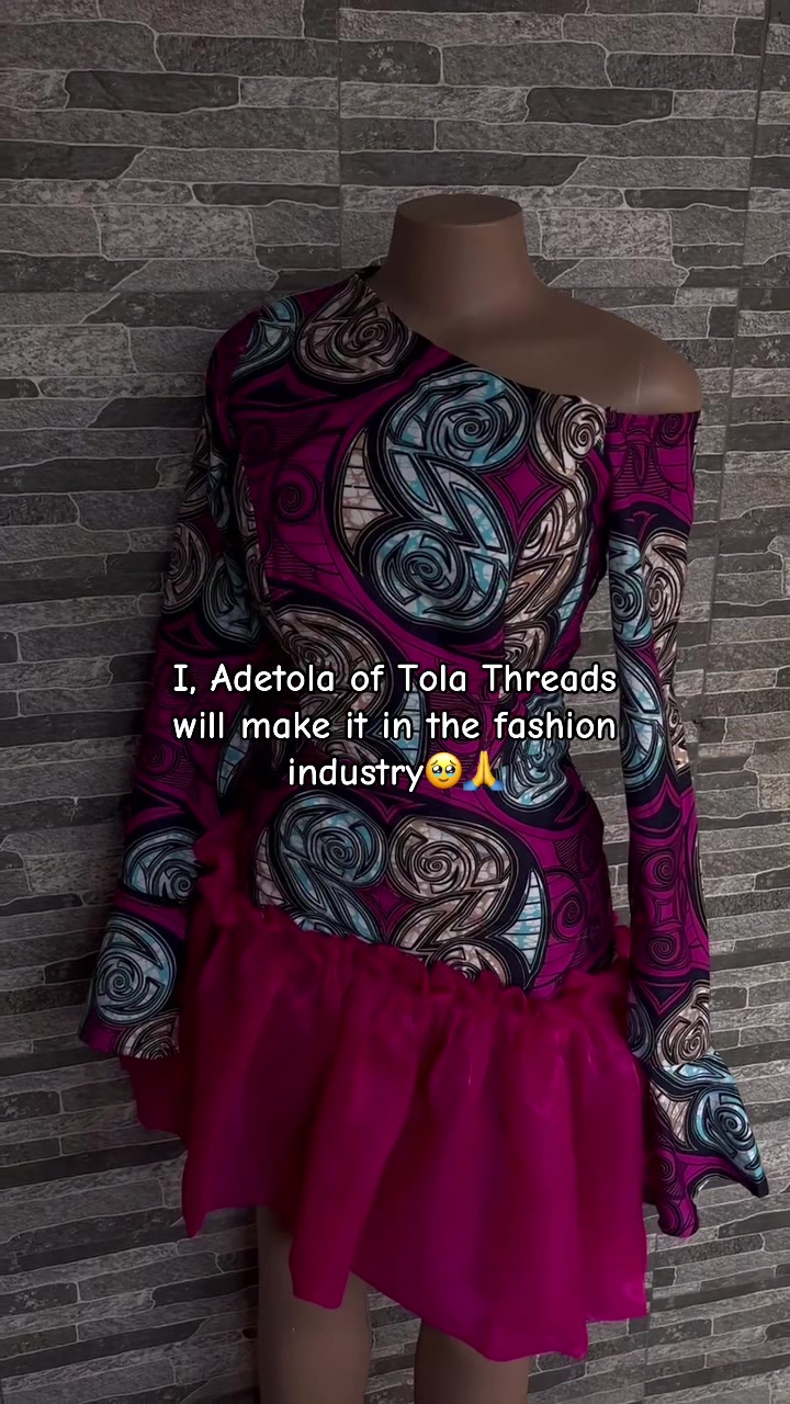 @Tola threads🪡
