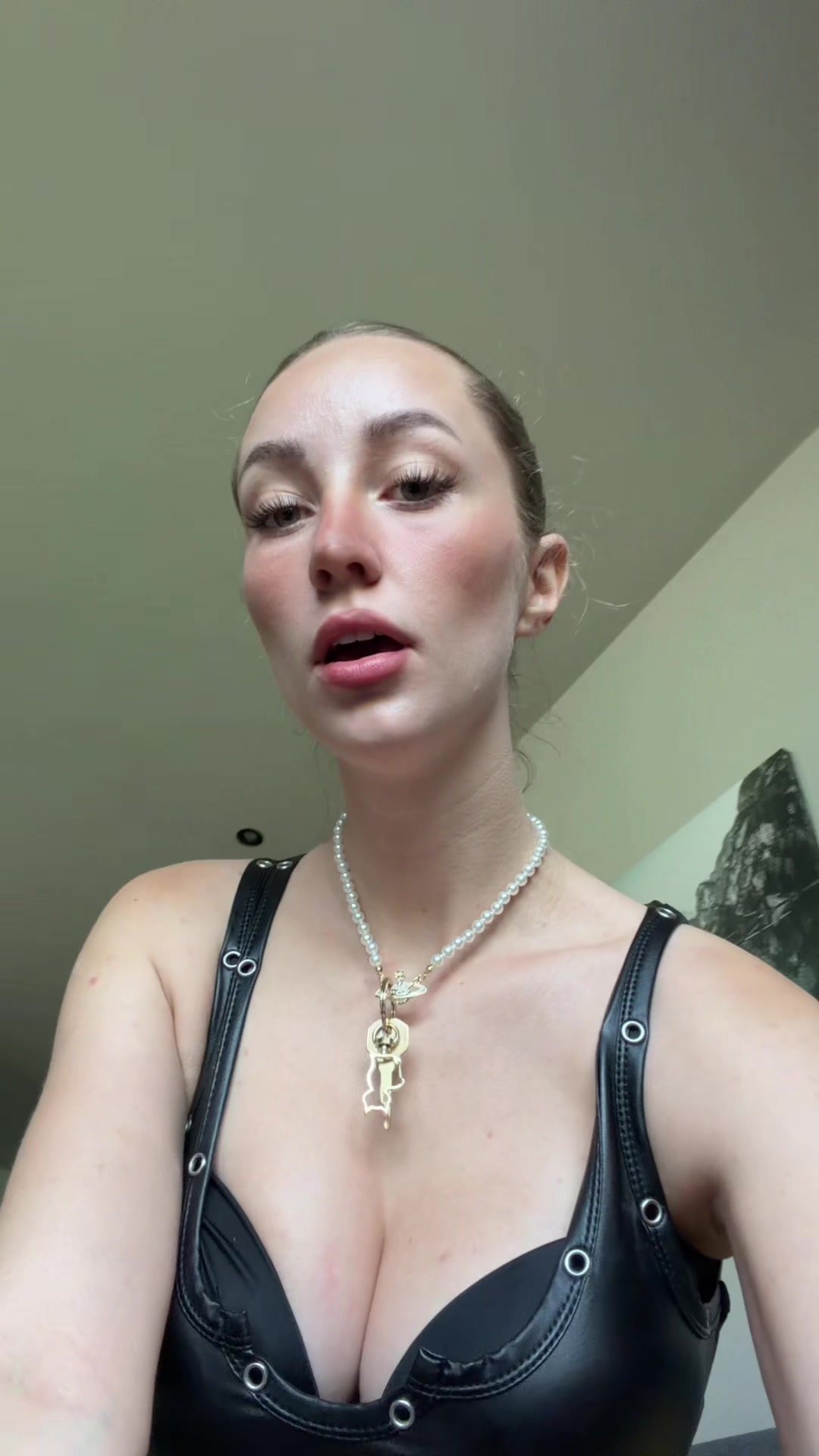 @bellaraeraex