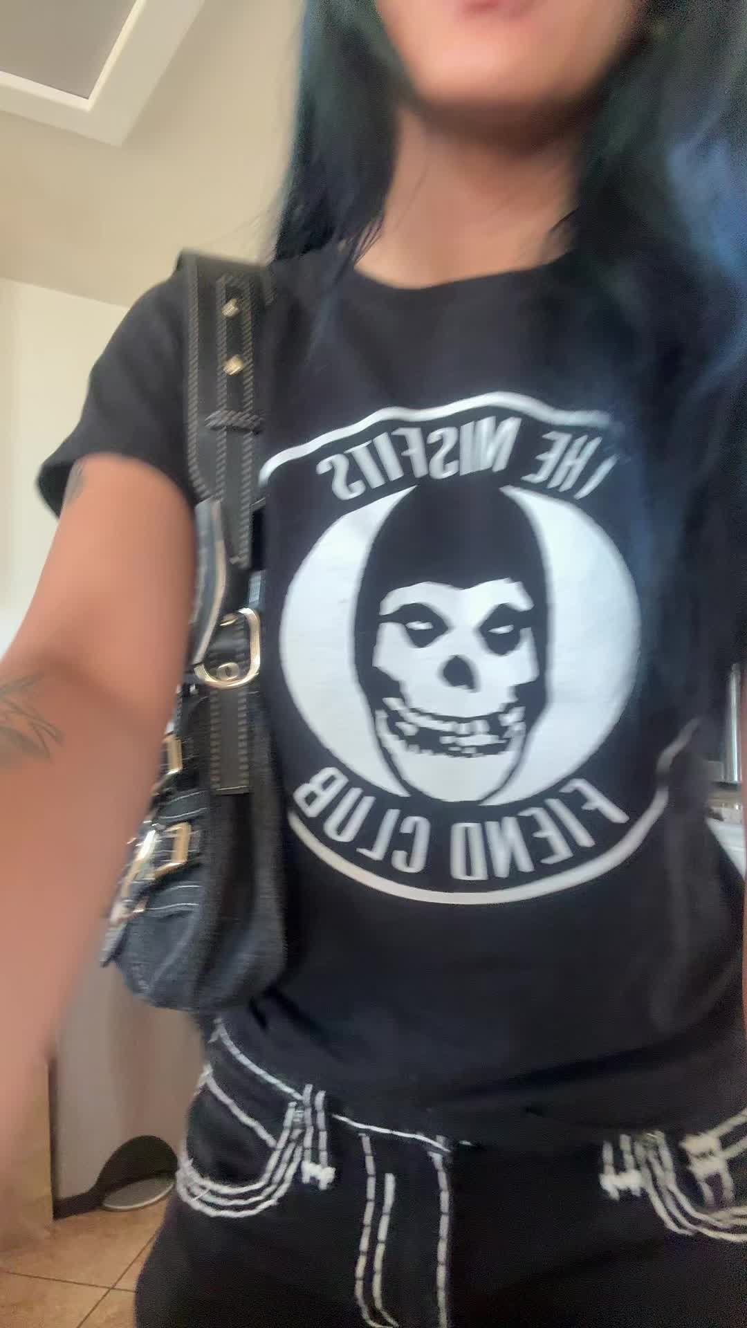 @meow