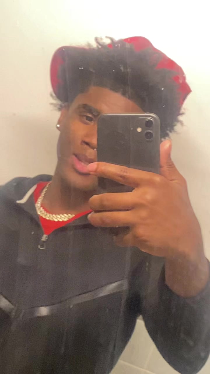 @K4frmbmore🩸
