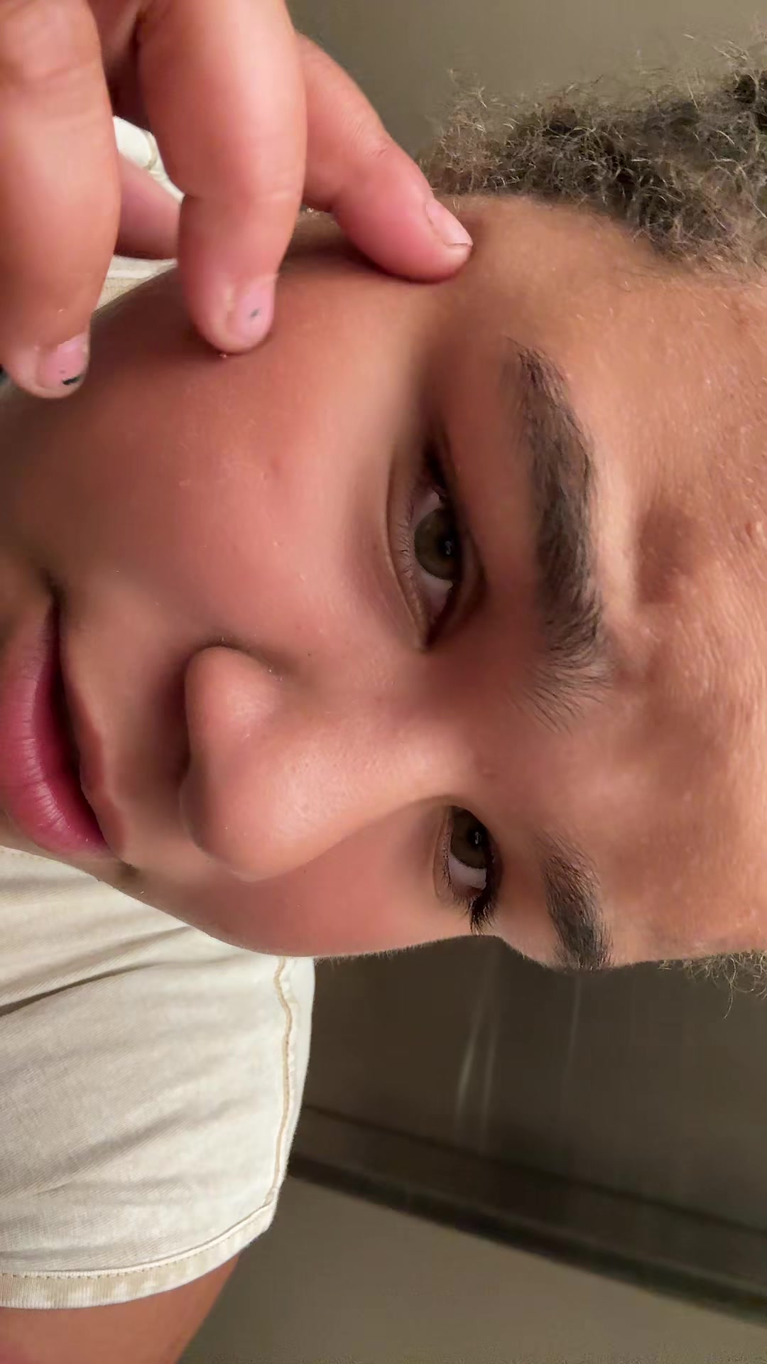@annagoetzzzzz
